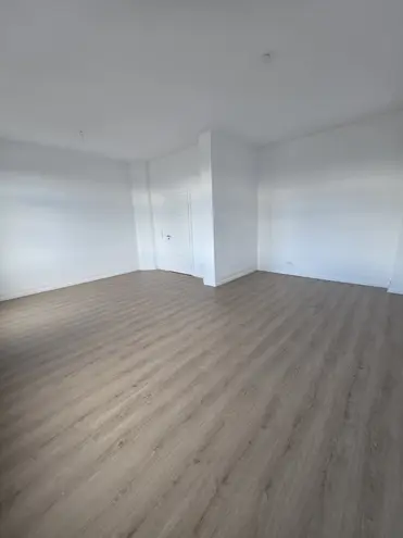 3 Zimmer Wohnung mit 95 m² in Frankfurt am Main – Bild 9
