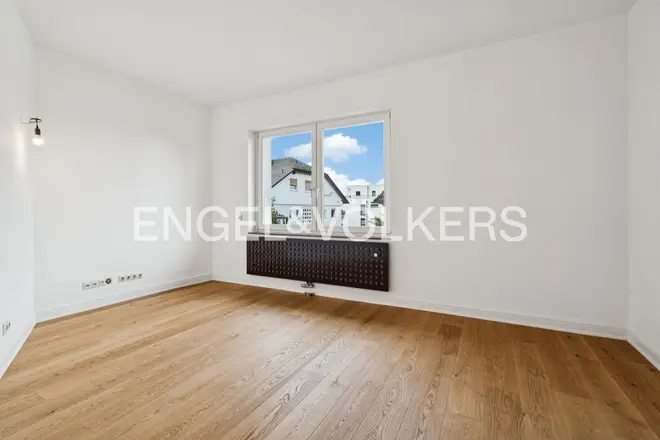 6 Zimmer Wohnung mit 230 m² in Frankfurt am Main – Bild 7