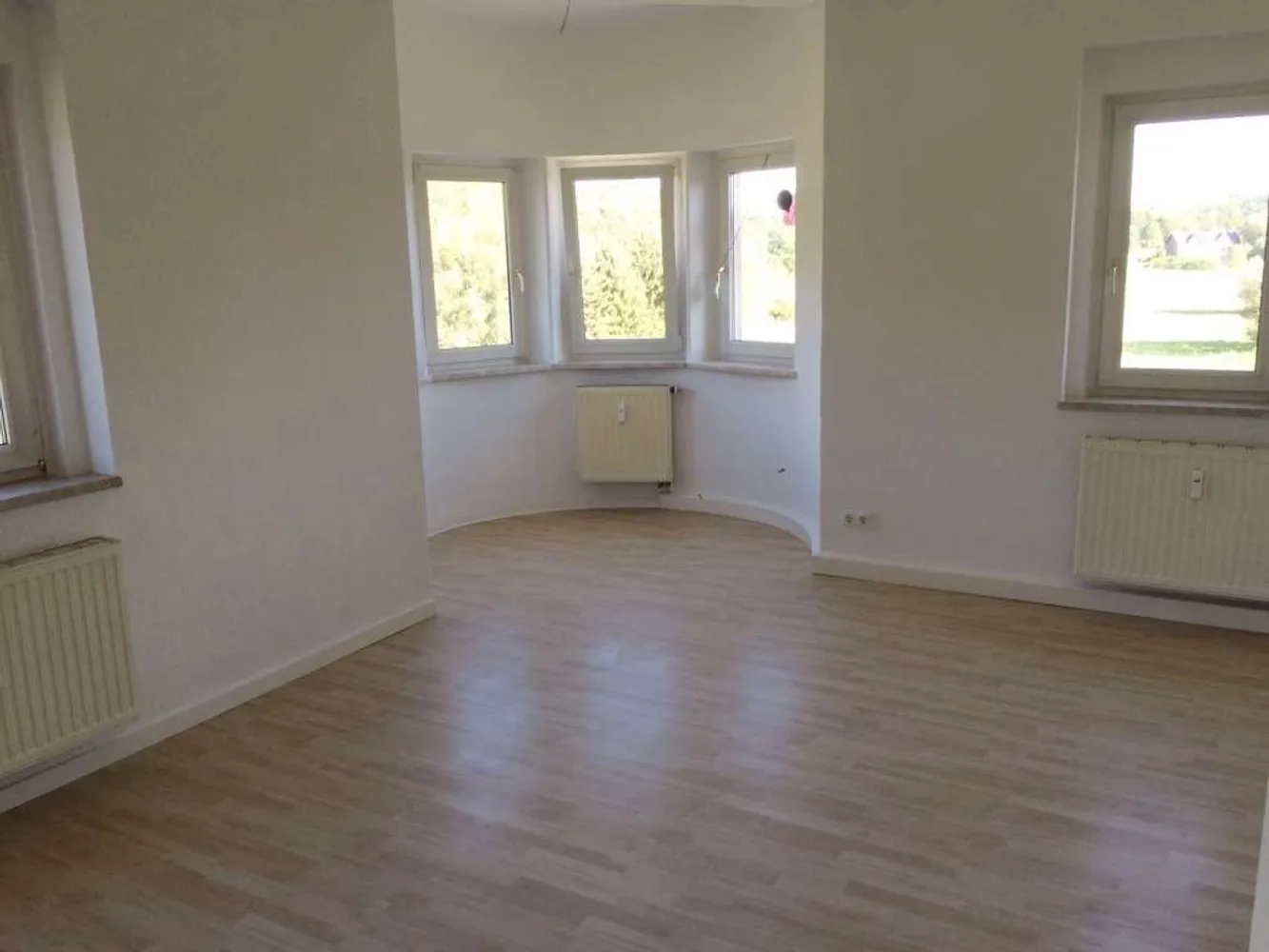 3 Zimmer Wohnung mit 73 m² in Plauen – Bild 1