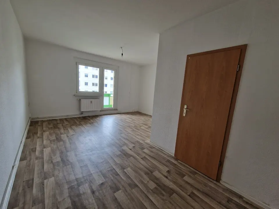 3 Zimmer Wohnung mit 62 m² in Neubrandenburg – Bild 1