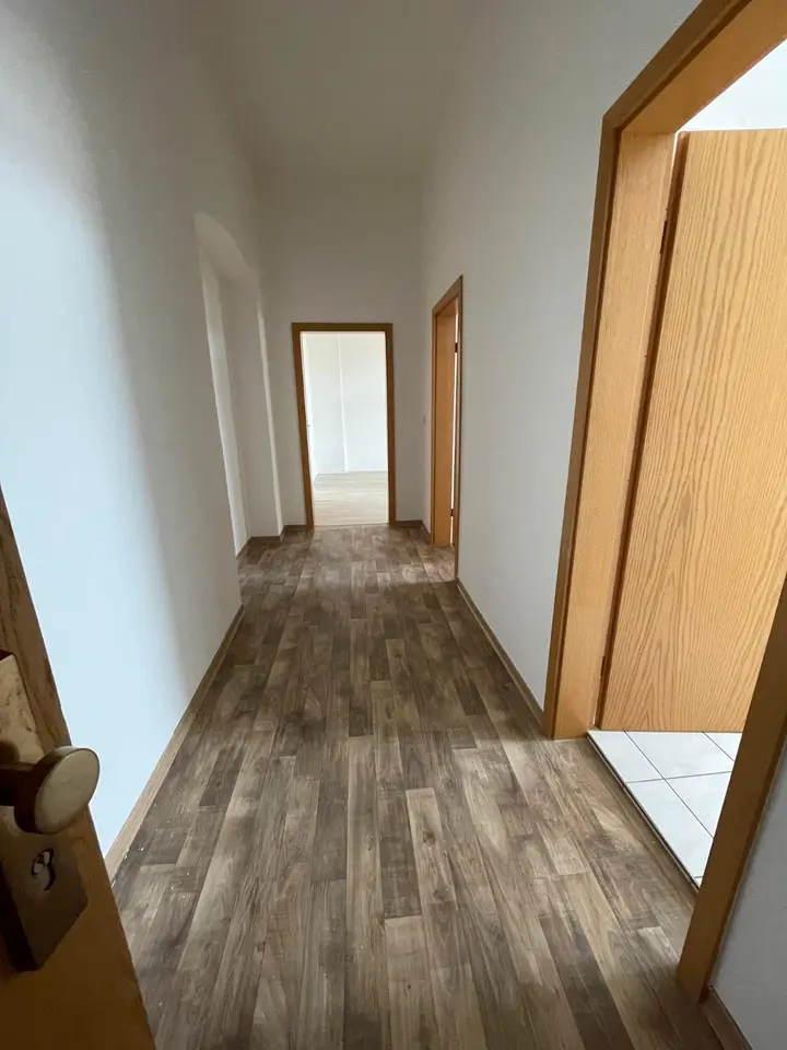 2 Zimmer Wohnung mit 84 m² in Lutherstadt Wittenberg – Bild 2