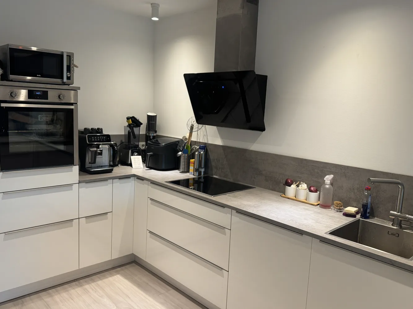 2 Zimmer Wohnung mit 82 m² in Lübeck – Bild 6