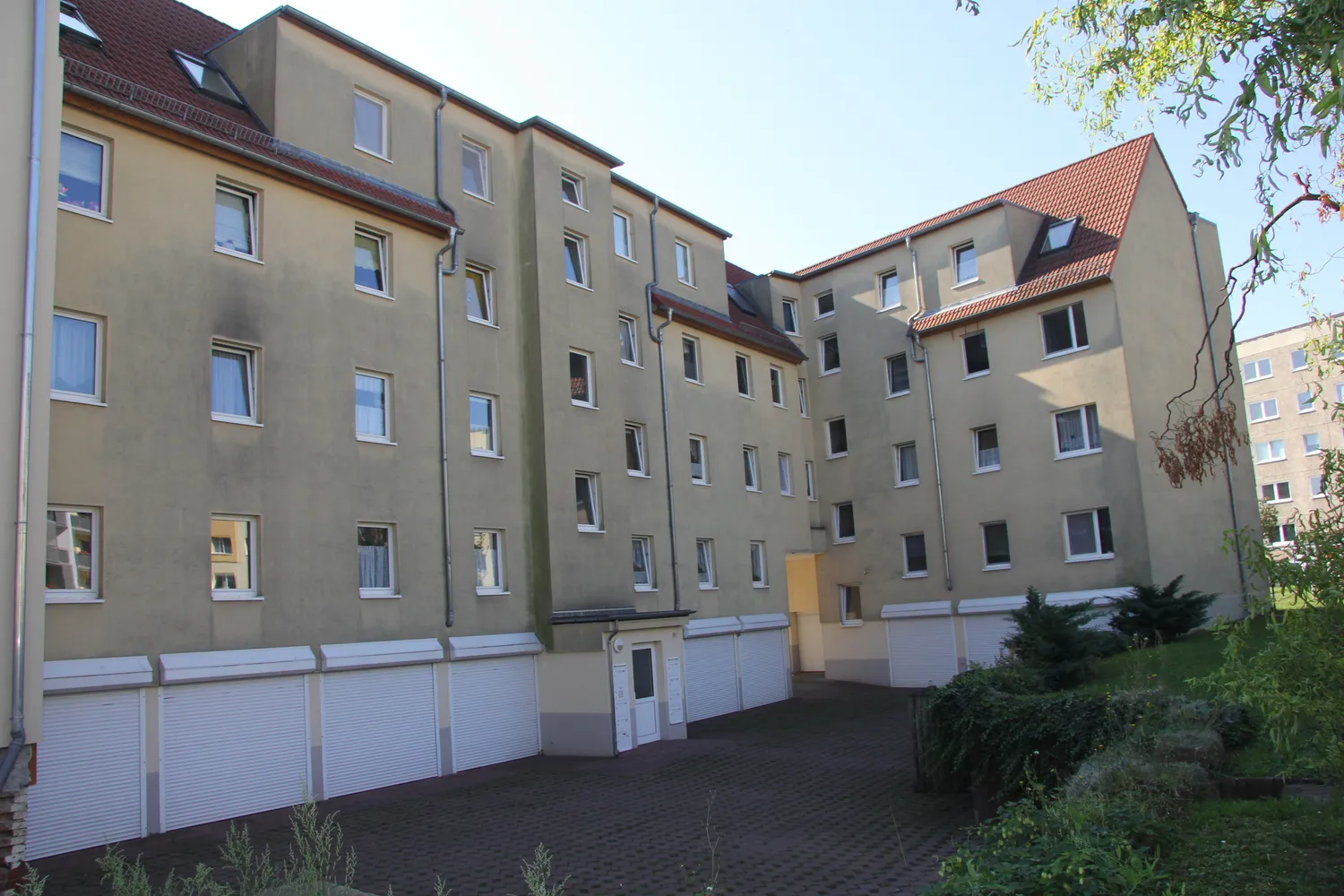 3 Zimmer Wohnung mit 75 m² in Dessau-Roßlau – Bild 2