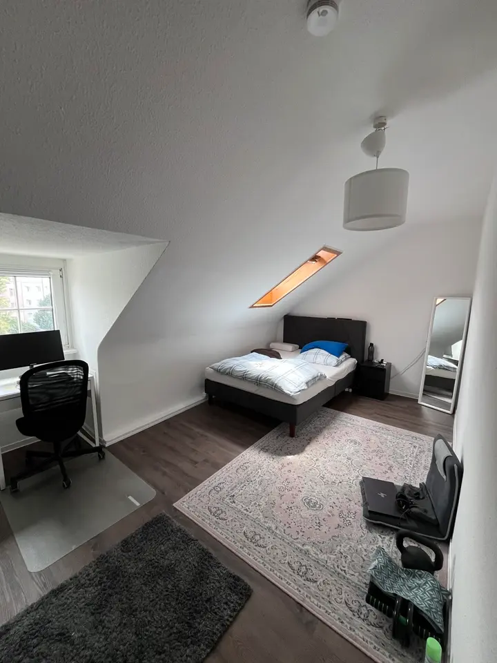 WG-Zimmer mit 75 m² in Stuttgart – Bild 1