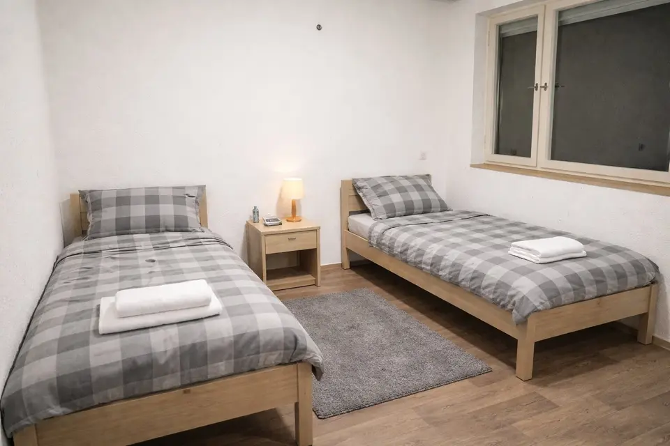 8 Zimmer Haus mit 200 m² in Aalen – Bild 3