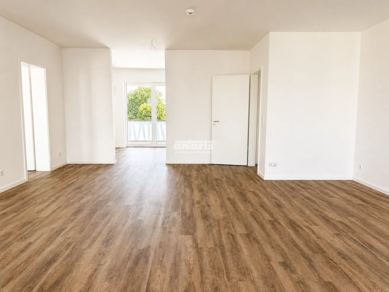 5 Zimmer Wohnung mit 142 m² in Erfurt – Bild 3