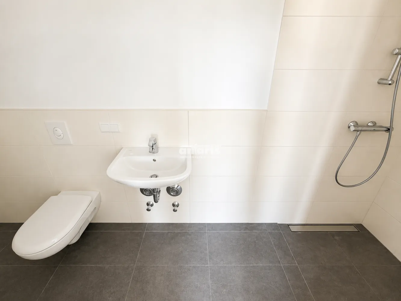 5 Zimmer Wohnung mit 142 m² in Erfurt – Bild 5