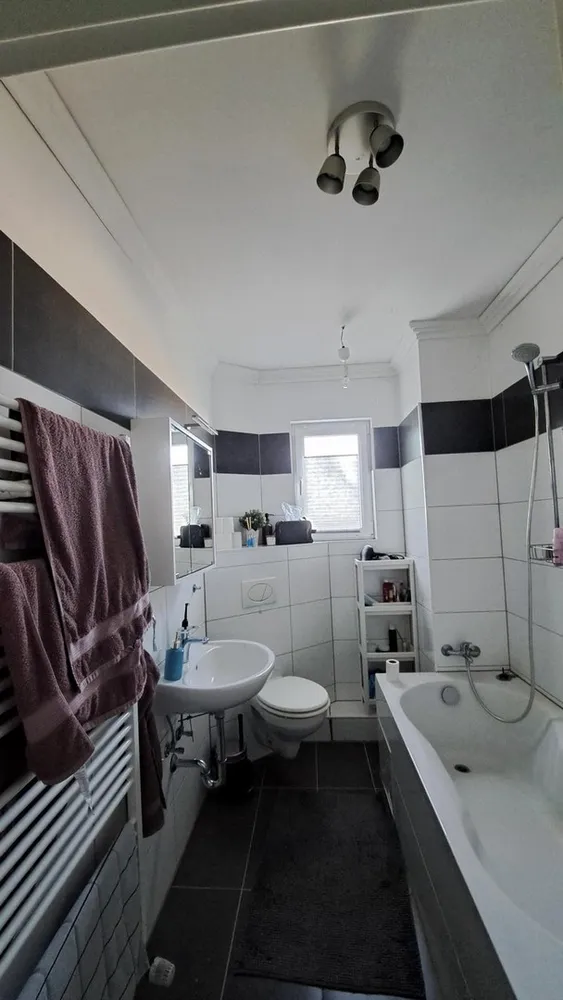 5 Zimmer Wohnung mit 150 m² in Bremerhaven – Bild 2