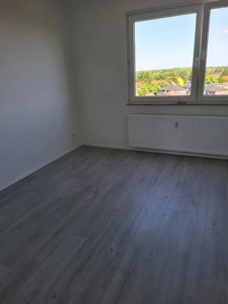 3 Zimmer Wohnung mit 83 m² in Delmenhorst – Bild 3