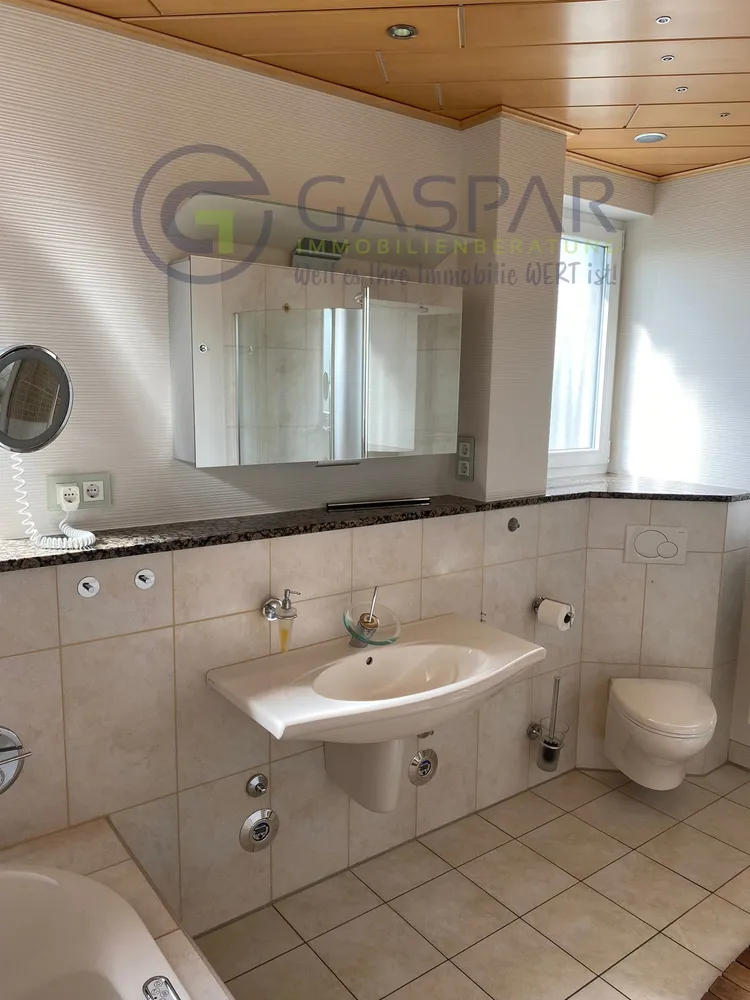 3 Zimmer Wohnung mit 156 m² in Düren – Bild 6