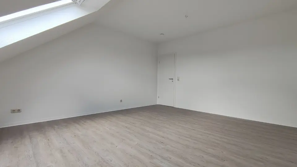 4 Zimmer Wohnung mit 101 m² in Erfurt – Bild 6