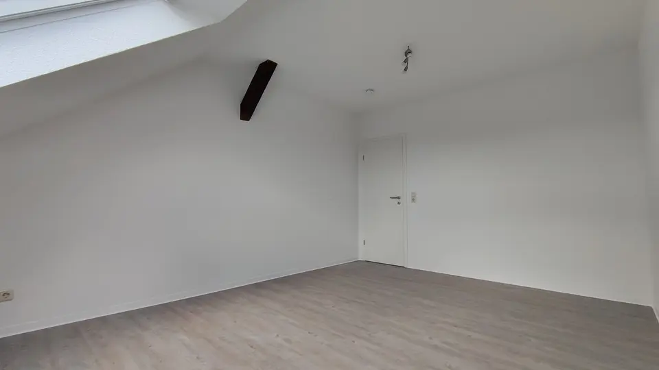 4 Zimmer Wohnung mit 101 m² in Erfurt – Bild 8