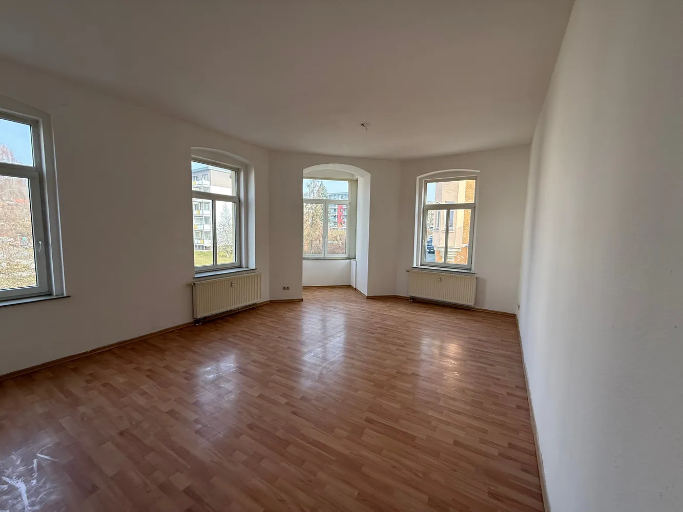 3 Zimmer Wohnung mit 96 m² in Plauen – Bild 1