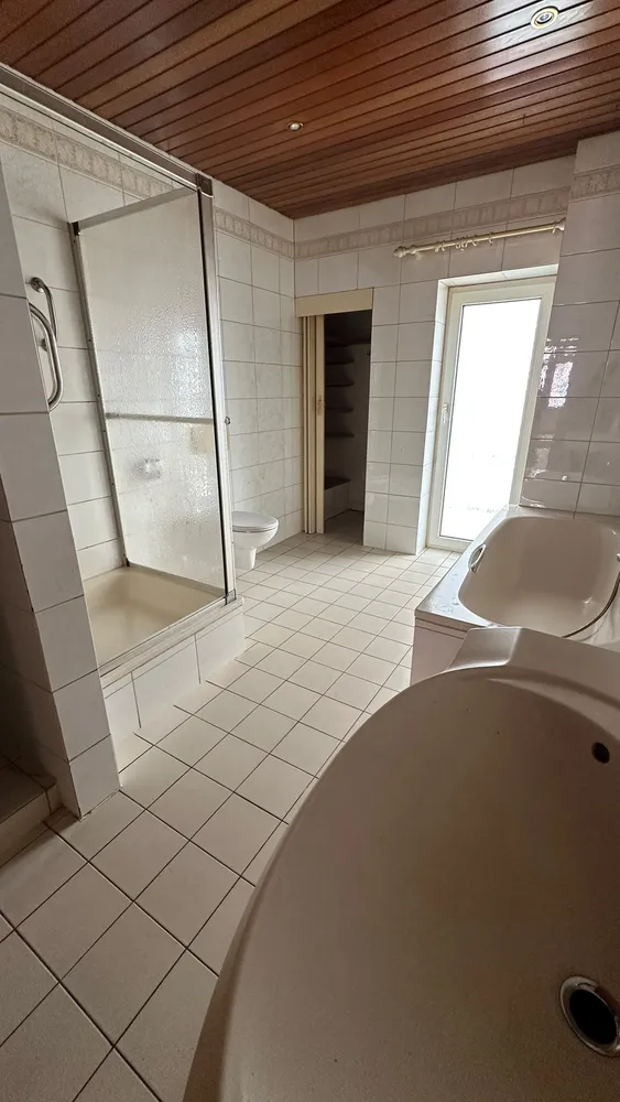 2 Zimmer Wohnung mit 78 m² in Neunkirchen – Bild 2