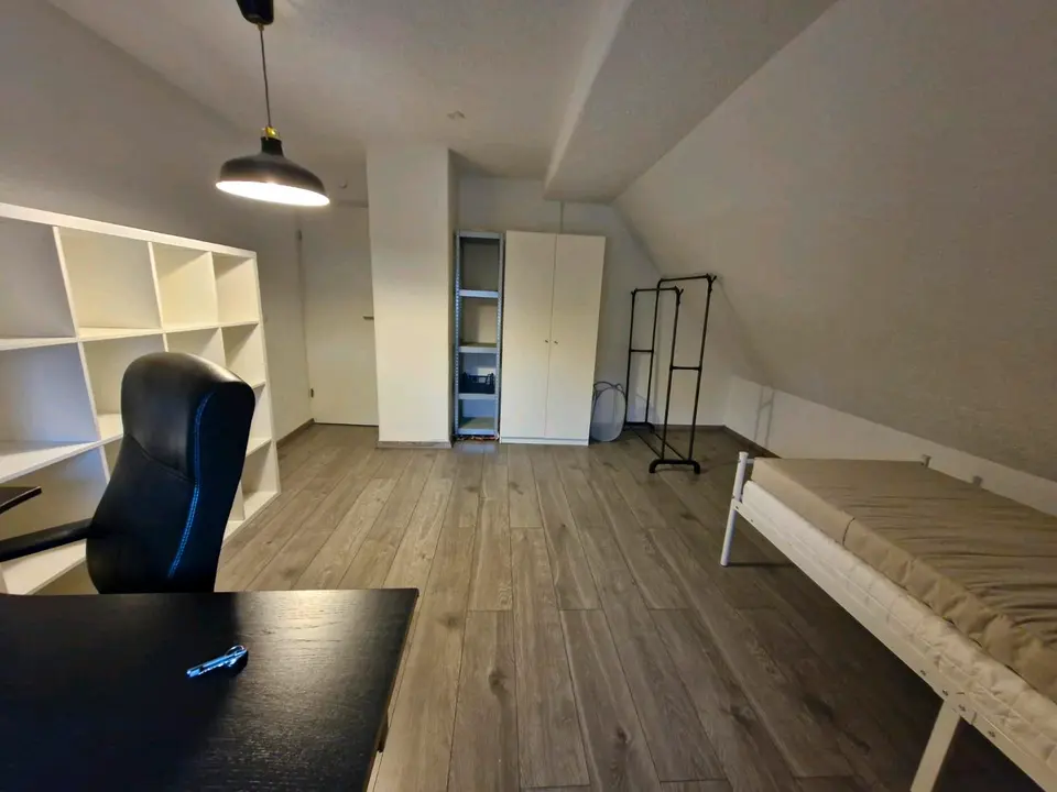WG-Zimmer mit 17 m² in Sindelfingen – Bild 2