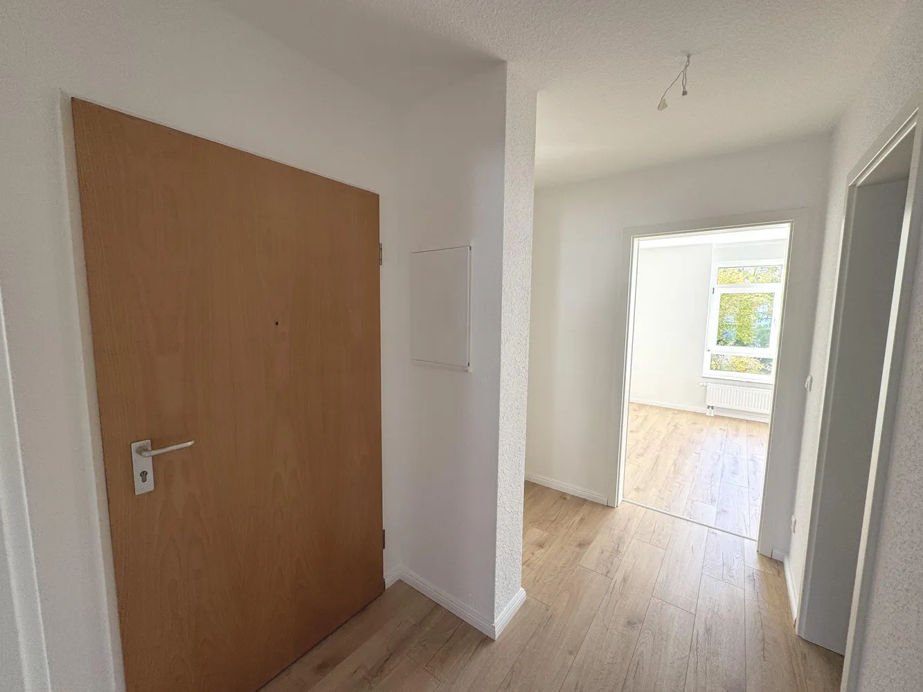 4 Zimmer Wohnung mit 107 m² in Magdeburg – Bild 7
