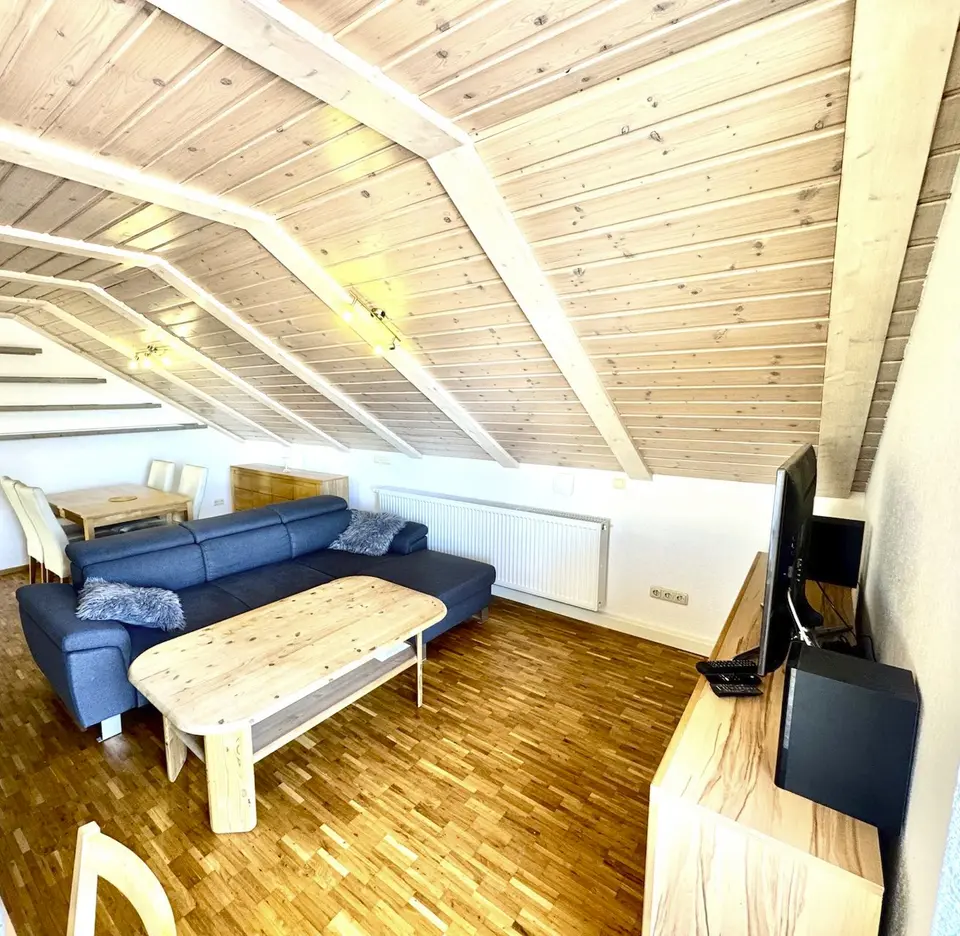 WG-Zimmer mit 70 m² in Würzburg – Bild 2