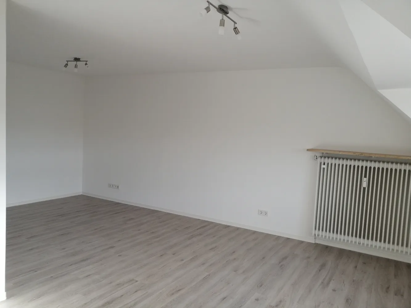 3 Zimmer Wohnung mit 100 m² in Kaiserslautern – Bild 2