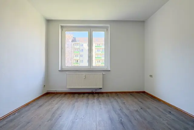3 Zimmer Wohnung mit 56 m² in Plauen – Bild 2