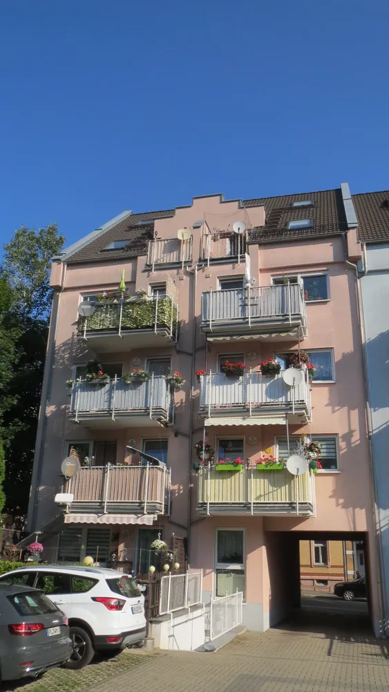 2 Zimmer Wohnung mit 61 m² in Plauen – Bild 1