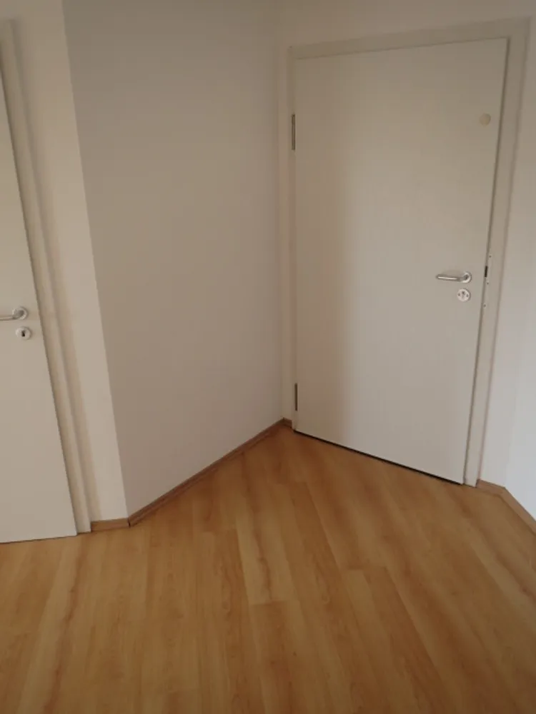 2 Zimmer Wohnung mit 61 m² in Plauen – Bild 10