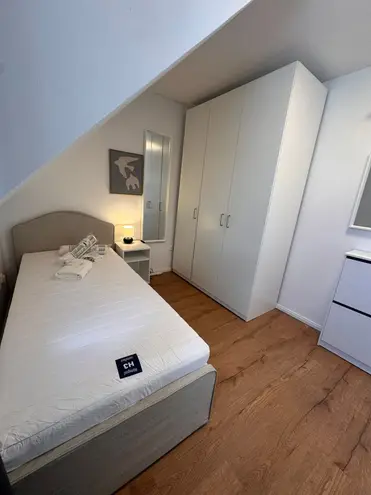 WG-Zimmer mit 9 m² in Köln – Bild 1