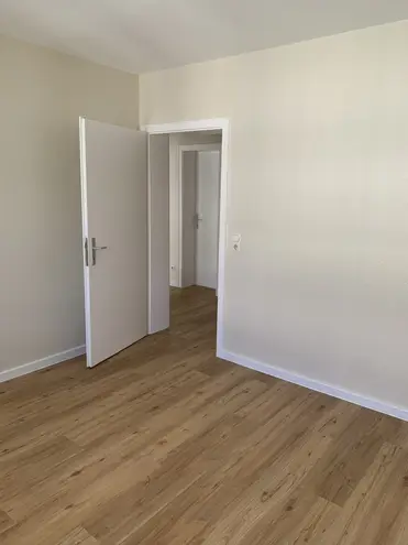 2 Zimmer Wohnung mit 48 m² in Wiesbaden – Bild 2