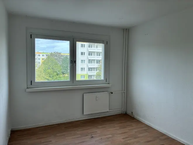 6 Zimmer Wohnung mit 113 m² in Halle (Saale) – Bild 7