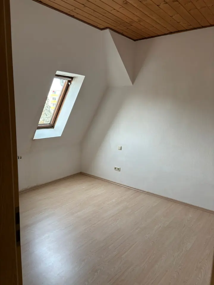 2 Zimmer Wohnung mit 49 m² in Plauen – Bild 6
