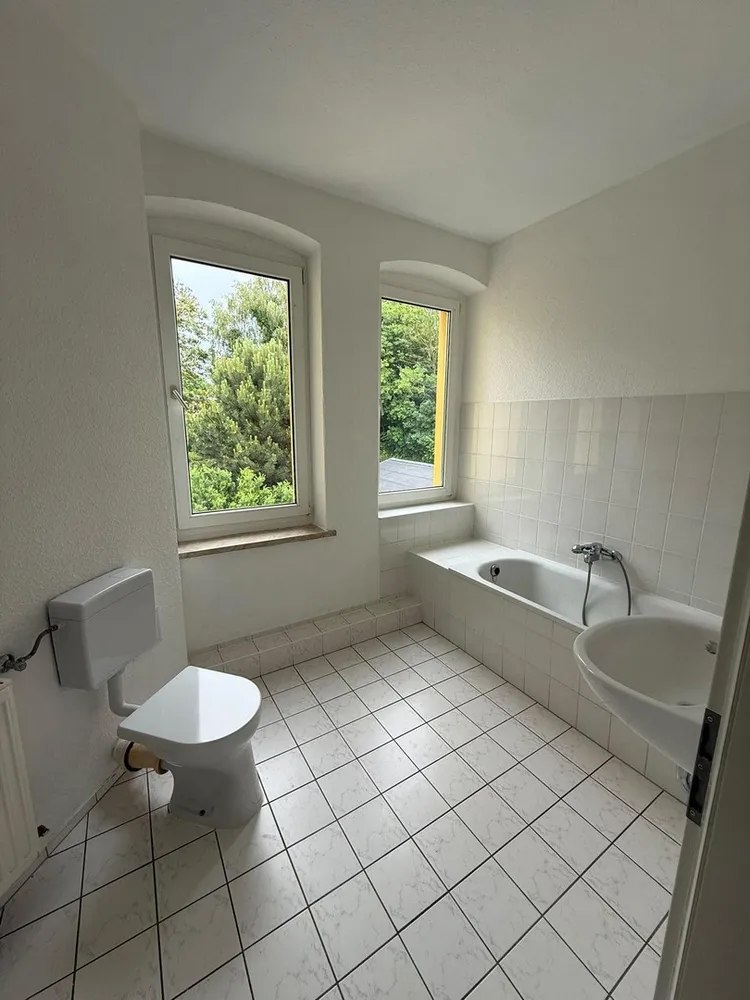 2 Zimmer Wohnung mit 62 m² in Gera – Bild 1