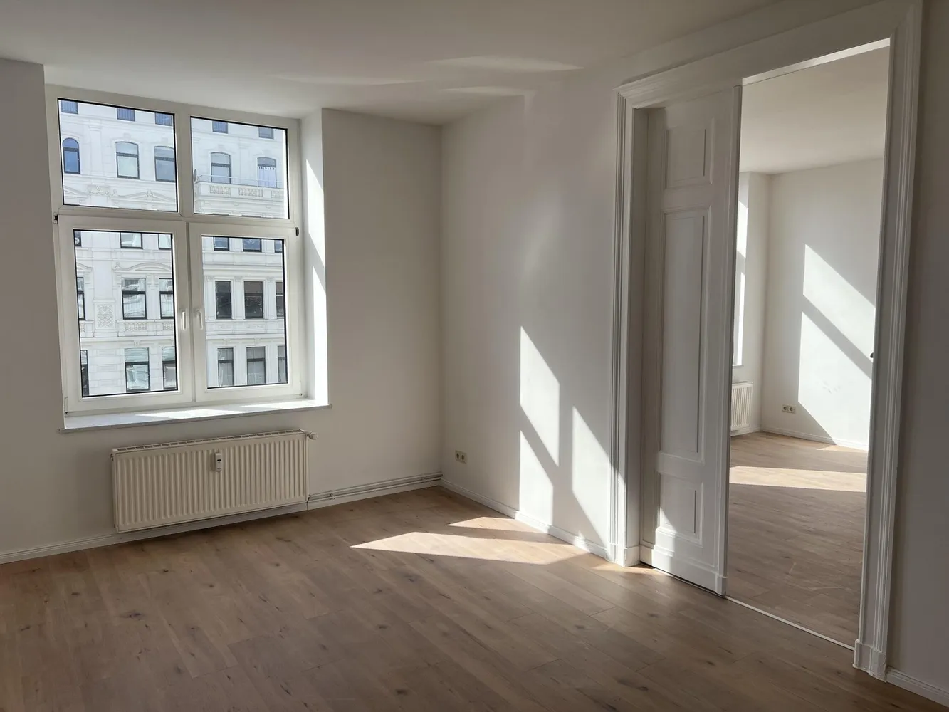 3 Zimmer Wohnung mit 92 m² in Magdeburg – Bild 2