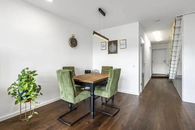 3 Zimmer Wohnung mit 92 m² in Düsseldorf – Bild 5