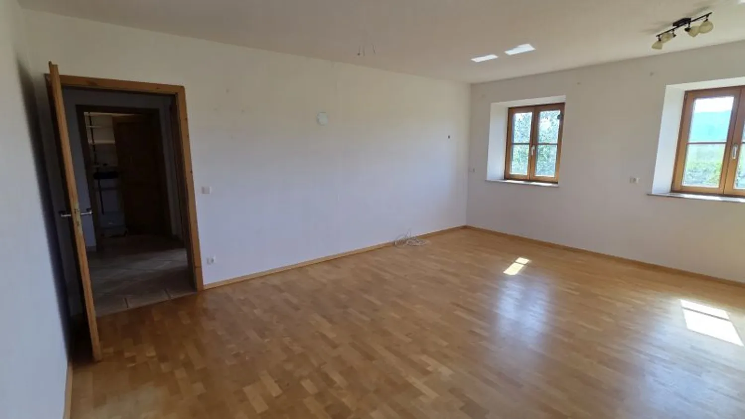 3 Zimmer Wohnung mit 111 m² in Rosenheim – Bild 2