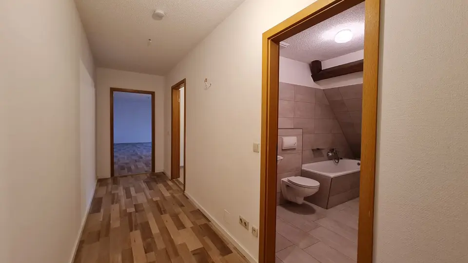2 Zimmer Wohnung mit 76 m² in Löbau – Bild 6