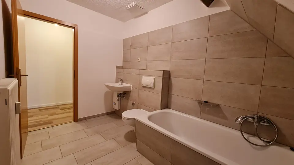 2 Zimmer Wohnung mit 76 m² in Löbau – Bild 7