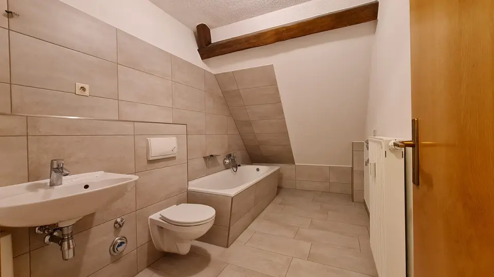 2 Zimmer Wohnung mit 76 m² in Löbau – Bild 8