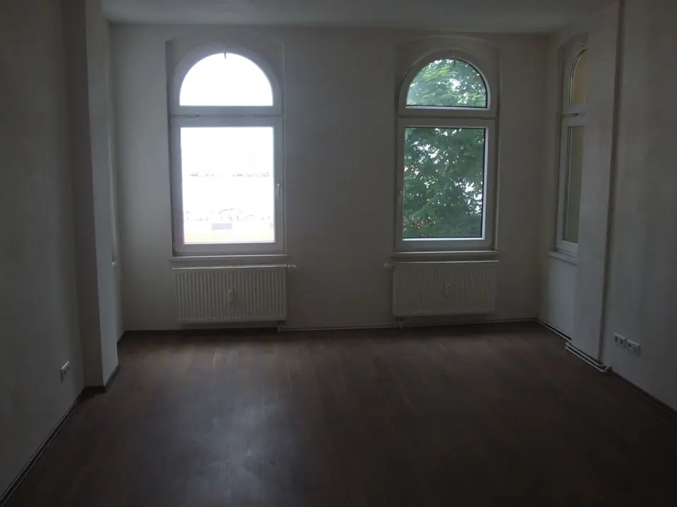 3 Zimmer Wohnung mit 83 m² in Halle (Saale) – Bild 2