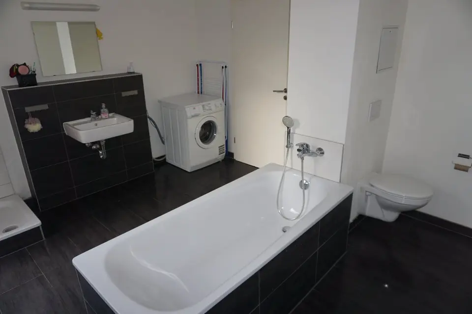 3 Zimmer Wohnung mit 83 m² in Halle (Saale) – Bild 9