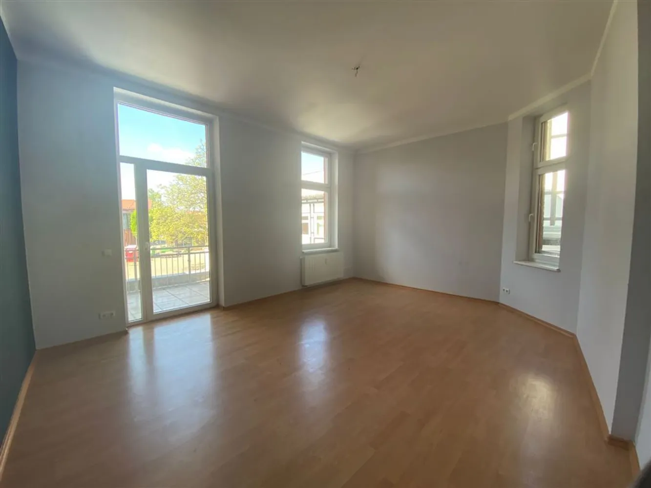 3 Zimmer Wohnung mit 119 m² in Stendal – Bild 2