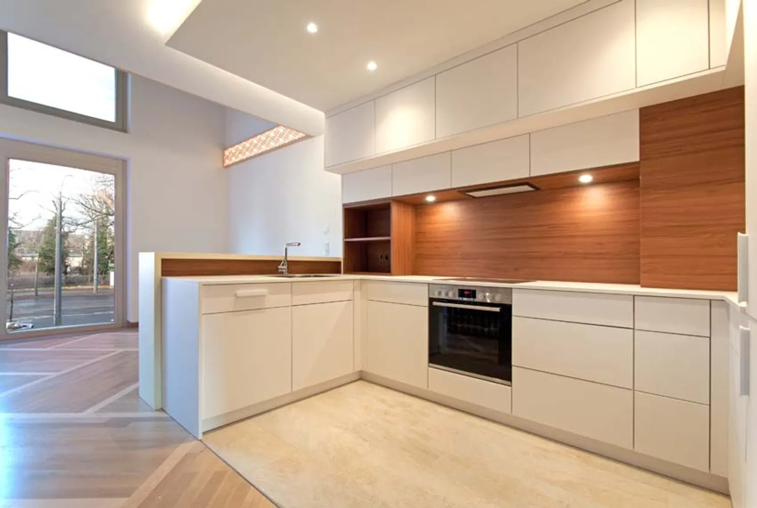 5 Zimmer Wohnung mit 134 m² in Potsdam – Bild 2