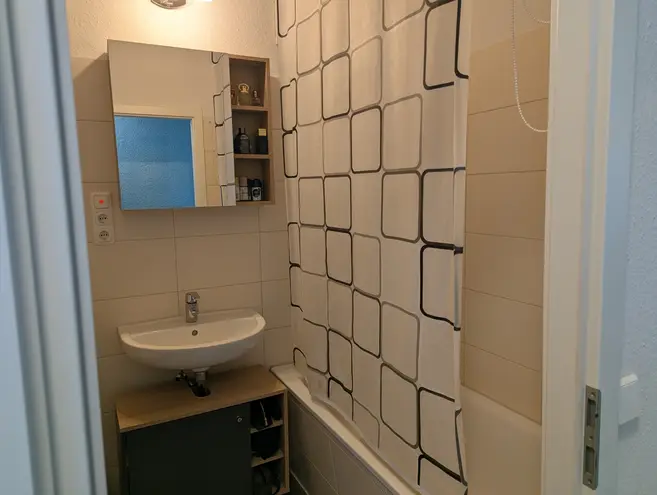 3 Zimmer Wohnung mit 62 m² in Rostock – Bild 2