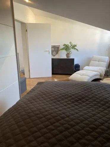 2 Zimmer Wohnung mit 60 m² in Leverkusen – Bild 2