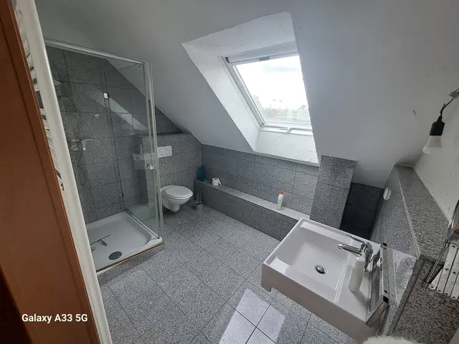 4 Zimmer Wohnung mit 78 m² in Frankfurt am Main – Bild 6
