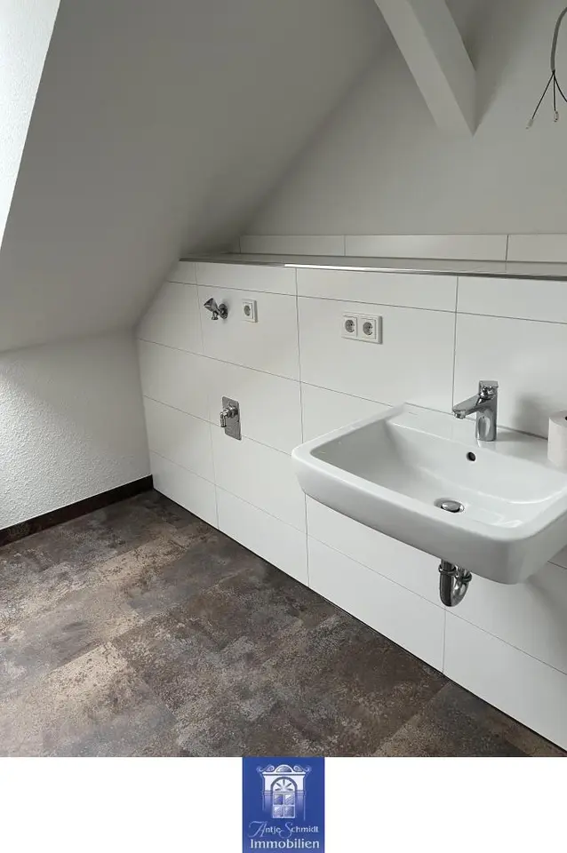 2 Zimmer Wohnung mit 57 m² in Freiberg – Bild 4
