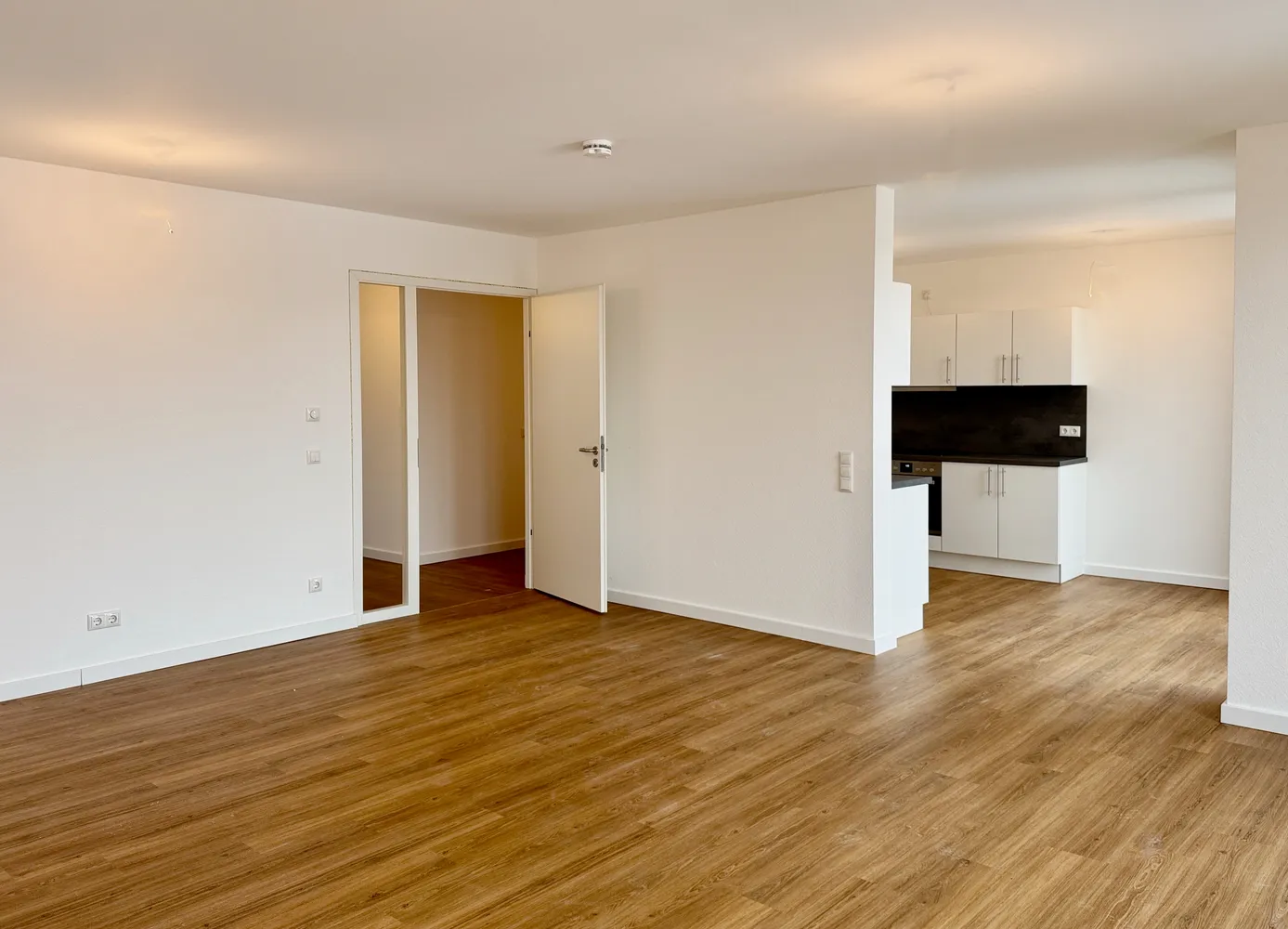 4 Zimmer Wohnung mit 148 m² in Hannover – Bild 7