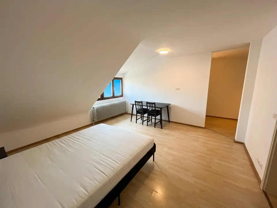 4 Zimmer Wohnung mit 115 m² in Ettlingen – Bild 1