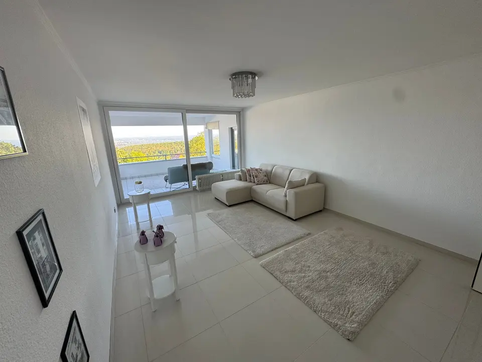 4 Zimmer Wohnung mit 100 m² in Oberursel – Bild 1