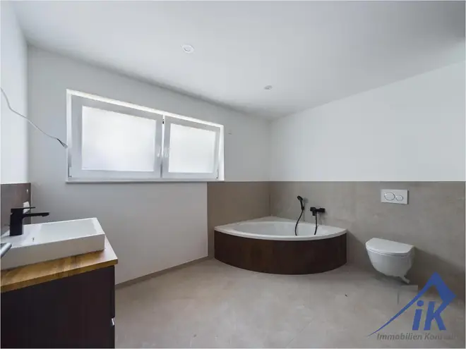 7 Zimmer Haus mit 233 m² in Kaiserslautern – Bild 12