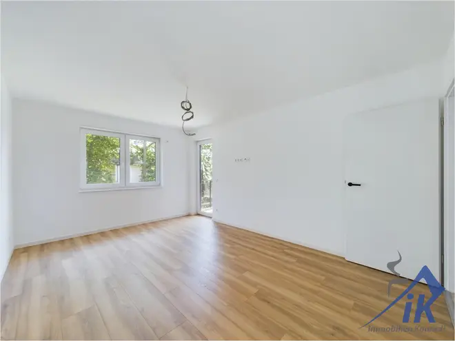 7 Zimmer Haus mit 233 m² in Kaiserslautern – Bild 2