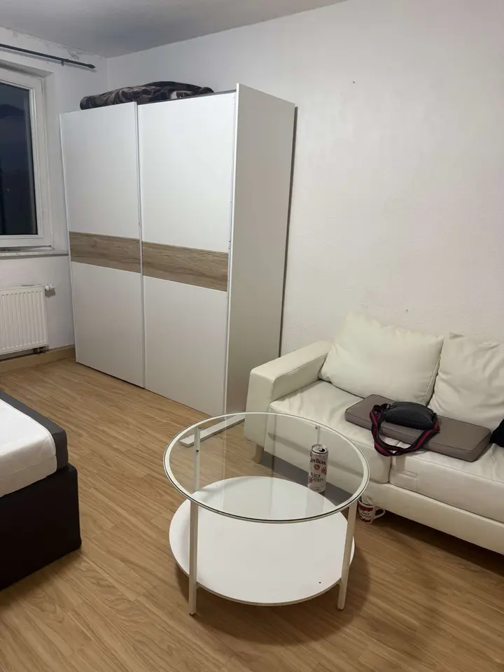 2 Zimmer Wohnung mit 100 m² in Zwickau – Bild 1